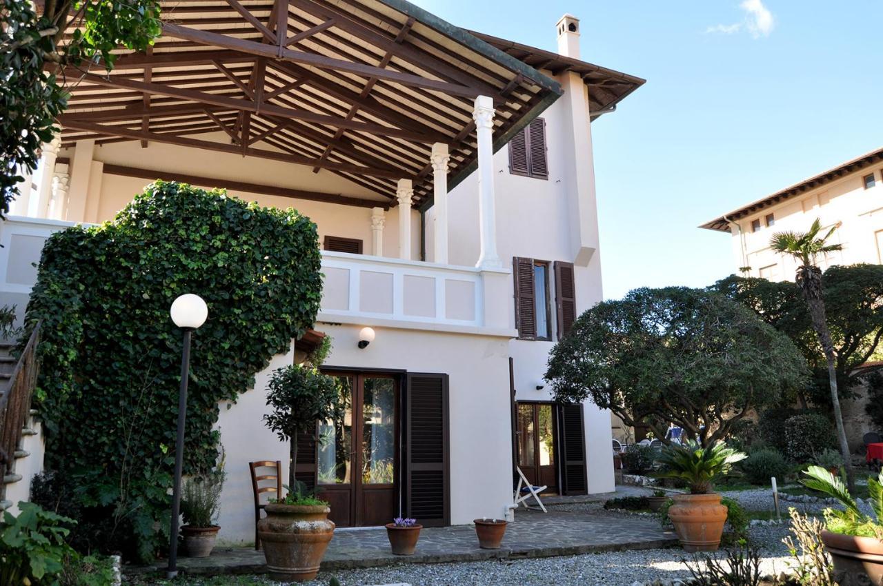 Villa Salvini Марина ди Пиза Екстериор снимка